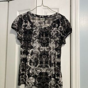 Worthington Black and White Patterned Short Sleeve Top